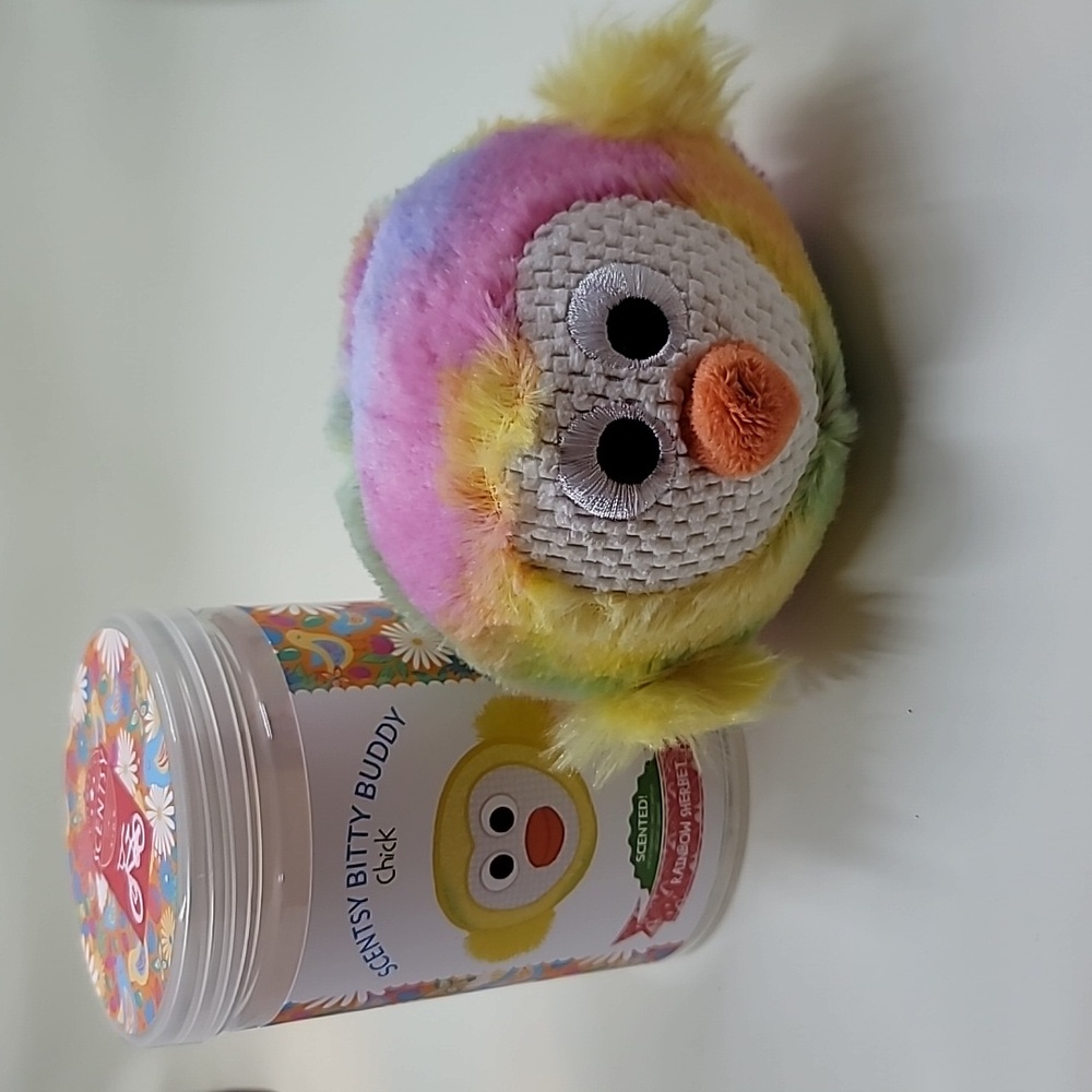 Scentsy Bitty Buddy Chick
